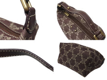 Load image into Gallery viewer, CELINE セリーヌ ミニバッグ ポーチ ハンドバッグ マカダム CY 00/24 CHINA製 デニム レザー ボルドー ゴールド金具 美品 中古 4b004214