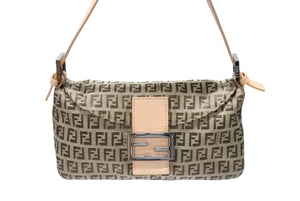 極美品 FENDI フェンディ ワンショルダーバッグ マンバケット ズッカ柄 8BR009 ベージュ ブラウン シルバー金具 中古 4b004215