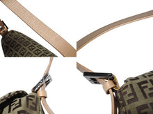 Load image into Gallery viewer, 極美品 FENDI フェンディ ワンショルダーバッグ マンバケット ズッカ柄 8BR009 ベージュ ブラウン シルバー金具 中古 4b004215