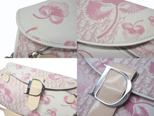 Load image into Gallery viewer, CHRISTIAN DIOR クリスチャンディオール トロッターライン ショルダーバッグ BO N 1024 ホワイト ピンク シルバー金具 美品 中古 4b004228