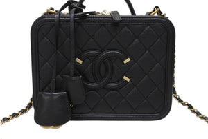 新品同様 CHANEL シャネル CCフィリグリー バニティバッグ ショルダーバッグ 28番台 キャビアスキン ブラック ゴールド金具 中古 4b004233
