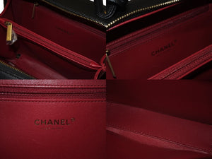 新品同様 CHANEL シャネル CCフィリグリー バニティバッグ ショルダーバッグ 28番台 キャビアスキン ブラック ゴールド金具 中古 4b004233