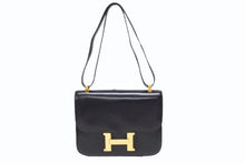 Load image into Gallery viewer, HERMES エルメス コンスタンス 23 ショルダーバッグ ボックスカーフ ブラック ゴールド金具 ○N刻印 (1984年製) 中古 4b004241
