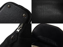 Load image into Gallery viewer, HERMES エルメス BOLIDE ボリード 31 2WAY バッグ トゴ ブラック シルバー金具 ☐I刻印 2005年製 美品 中古 4b004242