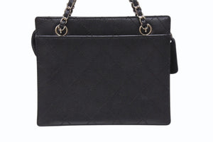 極美品 CHANEL シャネル マトラッセライン チェーンショルダーバッグ キャビアスキン ブラック シルバー金具 中古 4b004247