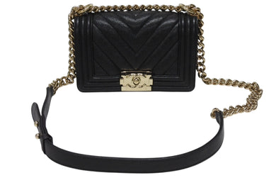 極美品 CHANEL シャネル ボーイシャネル シェブロン Vステッチ チェーン ショルダーバッグ 28番台 キャビアスキン ココマーク ブラック ゴールド金具 中古 4b004256