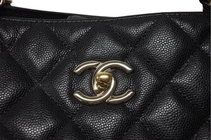 CHANEL シャネル ココマーク マトラッセライン チェーントートバッグ ラージ A91046 23番台 キャビアスキン ブラック ゴールド金具 美品 中古 4b004258