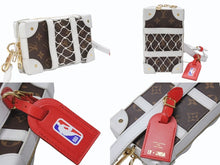 Load image into Gallery viewer, LOUIS VUITTON ルイヴィトン LV ソフトバンク フォーンボックス モノグラム M80102 ブラウン ホワイトゴールド金具 美品 中古 4b004308