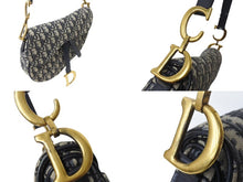 Load image into Gallery viewer, CHRISTIAN DIOR クリスチャンディオール トロッター サドルバッグ ワンショルダーバッグ ジャガード 05-RU-0179 ネイビー 美品 中古 4b004312