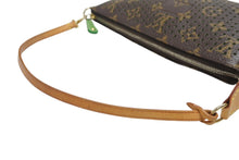 Load image into Gallery viewer, LOUIS VUITTON ルイヴィトン モノグラムペルフォ ポシェット アクセソワール ハンドバッグ ブラウン グリーン M95184 美品 中古 4b004318