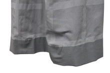 Load image into Gallery viewer, ISSEY MIYAKE イッセイミヤケ グラデーション プリーツ スカート IM11FG235 グレー ポリエステル 2 美品 中古 4b004345