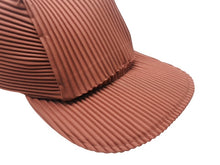 Load image into Gallery viewer, HOMME PLISSE ISSEY MIYAKE オム プリッセ イッセイミヤケ プリーツキャップ HP33AA403 ブラウン ポリエステル 美品 中古 4b004365