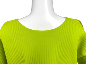 me ISSEY MIYAKE ミー イッセイミヤケ プリーツ カットソー MI92KK616 グリーン ポリエステル 美品 中古 4b004376