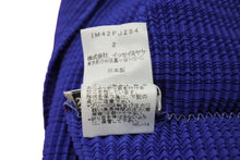 Load image into Gallery viewer, 極美品 ISSEY MIYAKE WHITE LABEL イッセイミヤケ ホワイトレーベル 半袖プリーツカットソー IM42FJ254 サイズ2 バイカラー 中古 4b004377