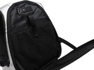 極美品 DIESEL ディーゼル バックパック リュック X09138 PR792 シルバー ブラック ポリウレタン ポリエステル 中古 4b004401