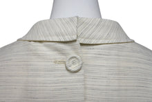 Load image into Gallery viewer, 極美品 Christian Dior クリスチャンディオール ノーカラー バックボタンジャケット 393C665A5845 サイズ46 アイボリー 中古 4b004430