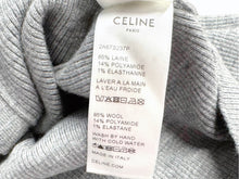 Load image into Gallery viewer, 極美品 CELINE セリーヌ クロップド カーディガン トップス 2A67S237P サイズXS 刺繍ロゴ ニット グレー 中古 4b004453