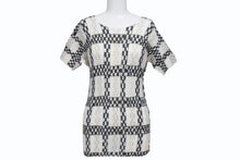 Load image into Gallery viewer, 極美品 ISSEY MIYAKE ME イッセイミヤケ スリーブ カットソー IM71FJ945 ブラック ホワイト マルチカラー 中古 4b004465