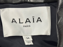 Load image into Gallery viewer, 極美品 ALAÏA アライア DRAPED PARKA ドレープド パーカー AA9M02703T496 サイズ34 ナイロン シルク ラムスキン ブラック 中古 4b004490