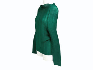 ISSEY MIYAKE FETE グリーン プリーツトップス ISSEY MIYAKE ME イッセイミヤケ FETE フェット 長袖Tシャツ