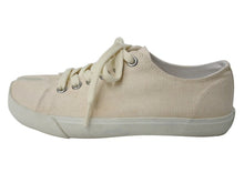 Load image into Gallery viewer, Maison Margiela メゾンマルジェラ Tabi 足袋 スニーカー アイボリー キャンバス S57WS0252 靴 ローカット サイズ37 美品 中古 4b004506
