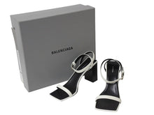 Load image into Gallery viewer, 極美品 BALENCIAGA バレンシアガ スクエア サンダル 570298 イタリア製 レザー ホワイト ブラック サイズ37 中古 4b004513