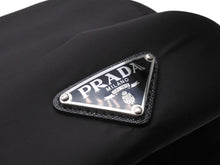 Load image into Gallery viewer, 極美品 PRADA プラダ ロゴプレート フィッシャーマン キャップ 帽子 2HC168 ナイロン ブラック シルバー金具 サイズXL 中古 4b004548