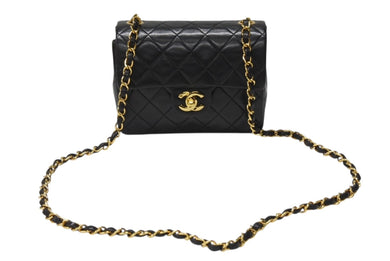 極美品 CHANEL シャネル ミニマトラッセ 17 チェーンショルダーバッグ 2番台 ラムスキン ココマーク ブラック 中古 4b004615