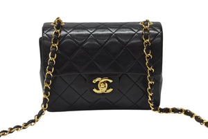 極美品 CHANEL シャネル ミニマトラッセ 17 チェーンショルダーバッグ 2番台 ラムスキン ココマーク ブラック 中古 4b004615