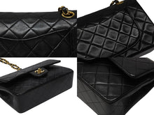 Load image into Gallery viewer, 極美品 CHANEL シャネル マトラッセ23 Wフラップ Wチェーンショルダーバッグ 2番台 ココマーク ラムスキン ブラック ゴールド金具 中古 4b004617