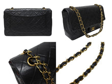 Load image into Gallery viewer, 極美品 CHANEL シャネル マトラッセ27 Sフラップ Wチェーンショルダーバッグ 1番台 ラムスキン ココマーク ブラック ポーチ付き 中古 4b004620