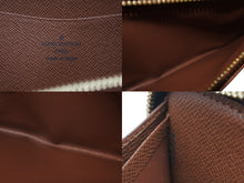 画像をギャラリービューアに読み込む, 極美品 LOUIS VUITTON ルイ ヴィトン × 村上隆 コラボ 長財布 M61729 パンダ ポルトモネジップ モノグラムキャンバス 中古 4b004650