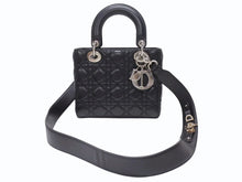 Load image into Gallery viewer, Christian Dior クリスチャンディオール Lady Dior レディディオール スモール 2WAYバッグ カナージュ ブラック シルバー金具 美品 中古 4b004684