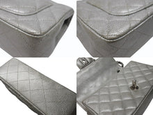 Load image into Gallery viewer, CHANEL シャネル ミニマトラッセ20 Sフラップ Sチェーンショルダーバッグ 24番台 ココマーク キャビアスキン シルバー 美品 中古 4b004685