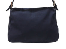 Load image into Gallery viewer, FENDI フェンディ ショルダーバッグ マンマバケット メタルバックル キャンバス ネイビーシルバー金具 美品 中古 4b004696
