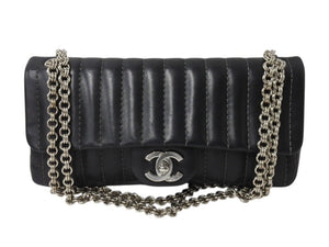 CHANEL シャネル マドモアゼル ダブルフラップ チェーンショルダーバッグ 10番台 ラムスキン ブラック シルバー金具 美品 中古 4b004827