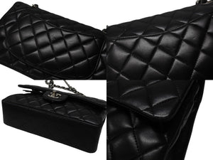 極美品 CHANEL シャネル マトラッセ23 Wフラップ Wチェーンショルダーバッグ 16番台 ココマーク ラムスキン ブラック シルバー金具 中古 4b004831