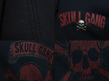 Load image into Gallery viewer, SKULL GANG スカルギャング プリント ジップアップパーカー クロスボーン HIPHOP ブラック レッド サイズM 美品 中古 4b004837
