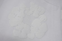 画像をギャラリービューアに読み込む, 新品未使用 DENIM TEARS デニムティアーズ MONO ALL OVER WREATH パーカー 95B700A0 サイズS 24SS ホワイト 総柄 中古 4b004846