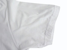 Load image into Gallery viewer, 極美品 CHROME HEARTS クロムハーツ 半袖 Tシャツ HONOLULU限定 ホースシュープリント サイズL ホワイト コットン 中古 4b004582