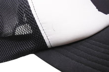 Load image into Gallery viewer, A BATHING APE アベイシングエイプ エイプヘッド ロゴ メッシュキャップ 帽子 ブラック ホワイト フリーサイズ 美品 中古 4b004879
