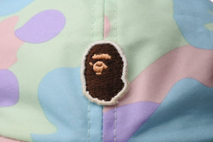 A BATHING APE アベイシングエイプ スナップ バックキャップ 001CPF302504X サイズF マルチカラー カモフラ柄 美品 中古 4b004881 