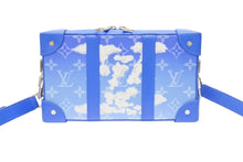 Load image into Gallery viewer, 極美品 LOUIS VUITTON ルイヴィトン ソフトトランク ショルダーバッグ ヴァージル期 M45432 カウハイドレザー ブルー ホワイト 中古 4b004887