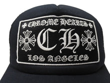 Load image into Gallery viewer, 極美品 CHROME HEARTS クロムハーツトラッカーキャップ ロサンゼルス限定 CHロゴ刺繍 クロスボール シルバー 925 ブラック 中古 4b004903