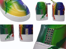 Load image into Gallery viewer, 新品未使用 NIKE ナイキ AirForce1 エアフォースワン スニーカー ペイント レザー ラインストーン ホワイト マルチカラー サイズ11 中古 4b004916