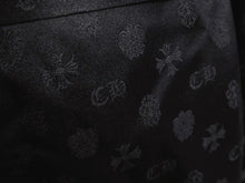 Load image into Gallery viewer, 極美品 CHROME HEARTS クロムハーツ 総柄 マルチモチーフ シルク ガウンコート ブラック サイズM 中古 4b004925