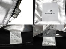Load image into Gallery viewer, Calvin Klein カルバンクライン 比翼ジャケット アウター サイズ38 コットン ポリウレタンコーティング シルバー ブラック 美品 中古 4b004946