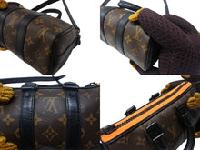 Load image into Gallery viewer, 極美品 LOUIS VUITTON ルイヴィトン キーポルXS LVフレンドニットパペット ヴァージル期 M80118 モノグラムキャンバス レザー ブラウン オレンジ 中古 4b004886