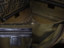 Load image into Gallery viewer, FENDI フェンディ ハンドバッグ ズッカ柄 マンマバケット ブラウン キャンバス レザー 26424 シルバー金具 美品 中古 4b004992