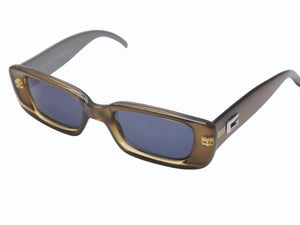 GUCCI グッチ サングラス 2409 イタリア製プラスチックメタルカーキシルバー金具 サイズ49◻︎19 135 美品 中古 4b005001 
